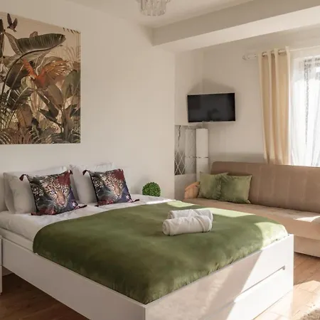 Apartment Przytulny Kolejova 13 - Idealny Jako Baza Wypadowa