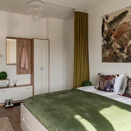 Apartmán Przytulny Kolejova 13 - Idealny Jako Baza Wypadowa - Izby Podhalanskie